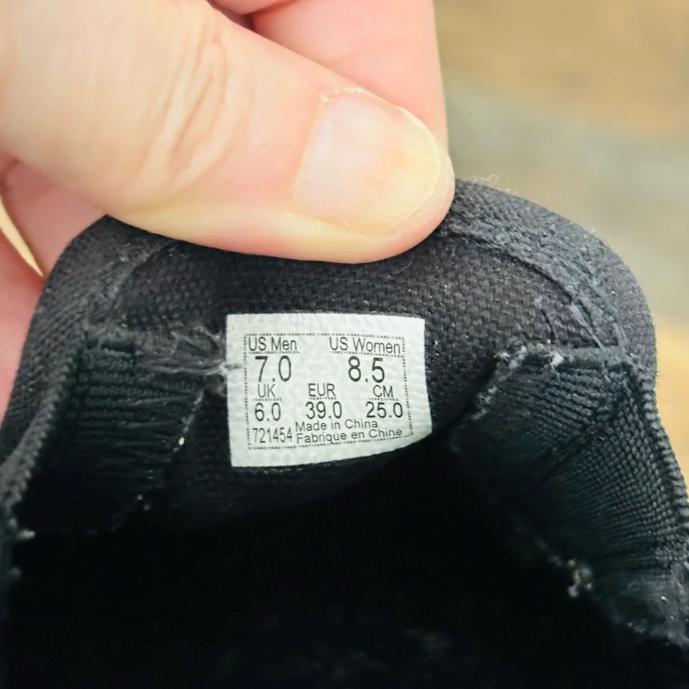 *Vans Off-the-Wall multi-logo sneakers 8.5 - Picture 7 of 7